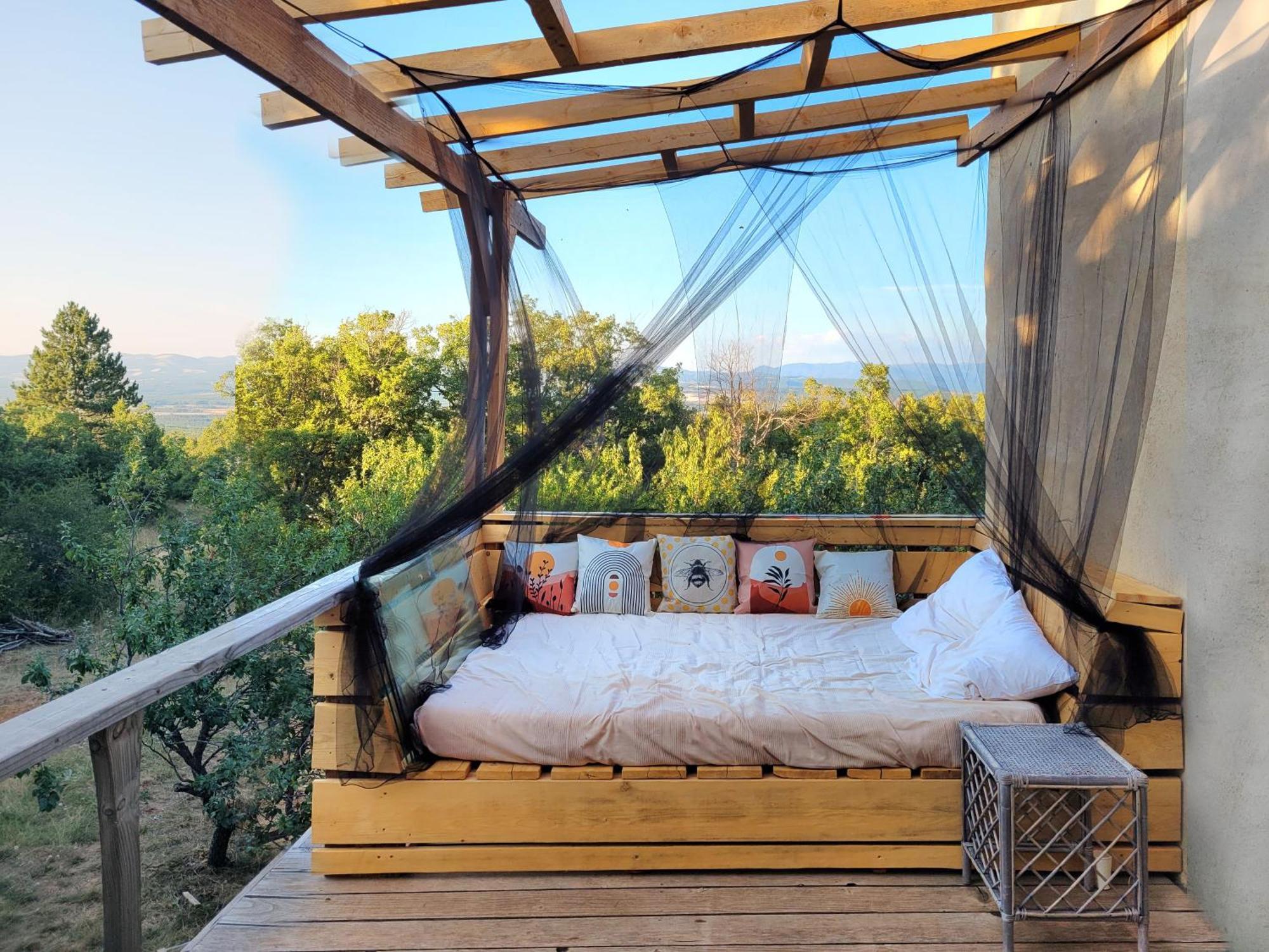 Ecolieu Silenciane Homestay Simiane-la-Rotonde